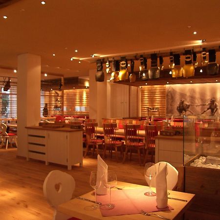 Alpin Lifestyle Hotel Loewen & Strauss اوبرستدورف المظهر الخارجي الصورة